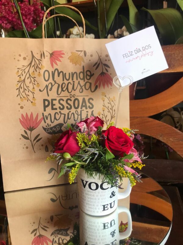 Arranjo café com flores (modelos variados) - Image 2