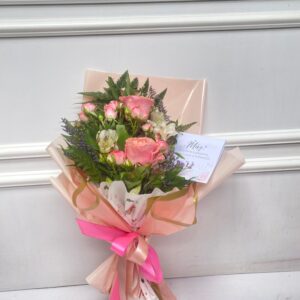 Ramalhete com 2 Rosas Cor-de-Rosa